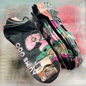 NWT! Star Wars No Show Women’s 2 Pack Socks Bundle